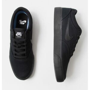 Nike SB Chron 2 Canvas Shoes  (6M/7.5W) good condition